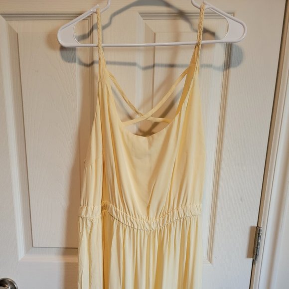 torrid Dresses & Skirts - Torrid Size 2 banana yellow criss-cross dress